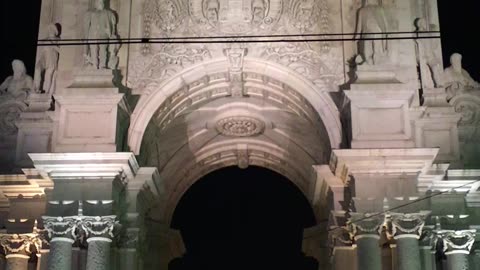 Arco da Rua Augusta (Lisbon, Portugal) 10