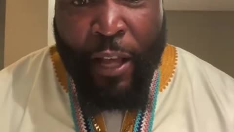 Dr-Umar-Trapped-Next-to-SnowBunny-for-17-hours-YouTube