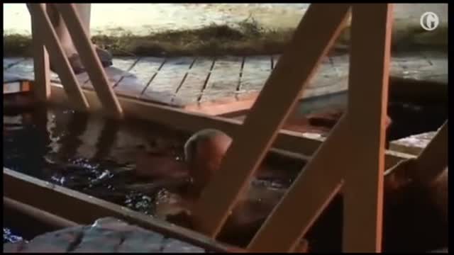 Putin “Enjoying ”His Time in Icy Freezing Water