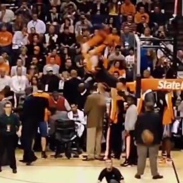 The BEST half time NBA fan DUNK 🤩| HQ