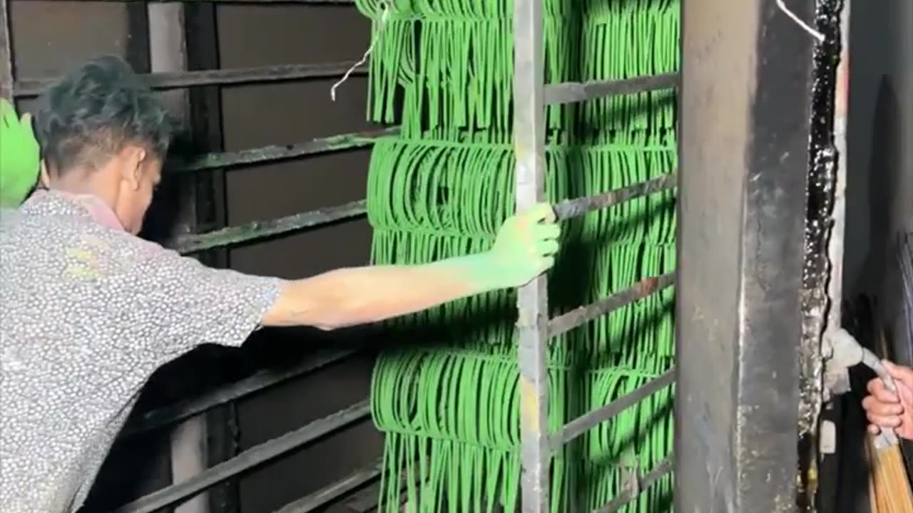 This is how Badminton Rackets are made