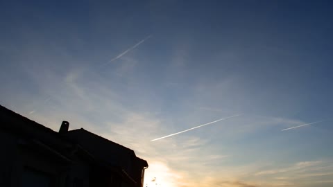 Live Chemtrail du 04.02.2022 au soir, dans les Alpes de Haute Provence