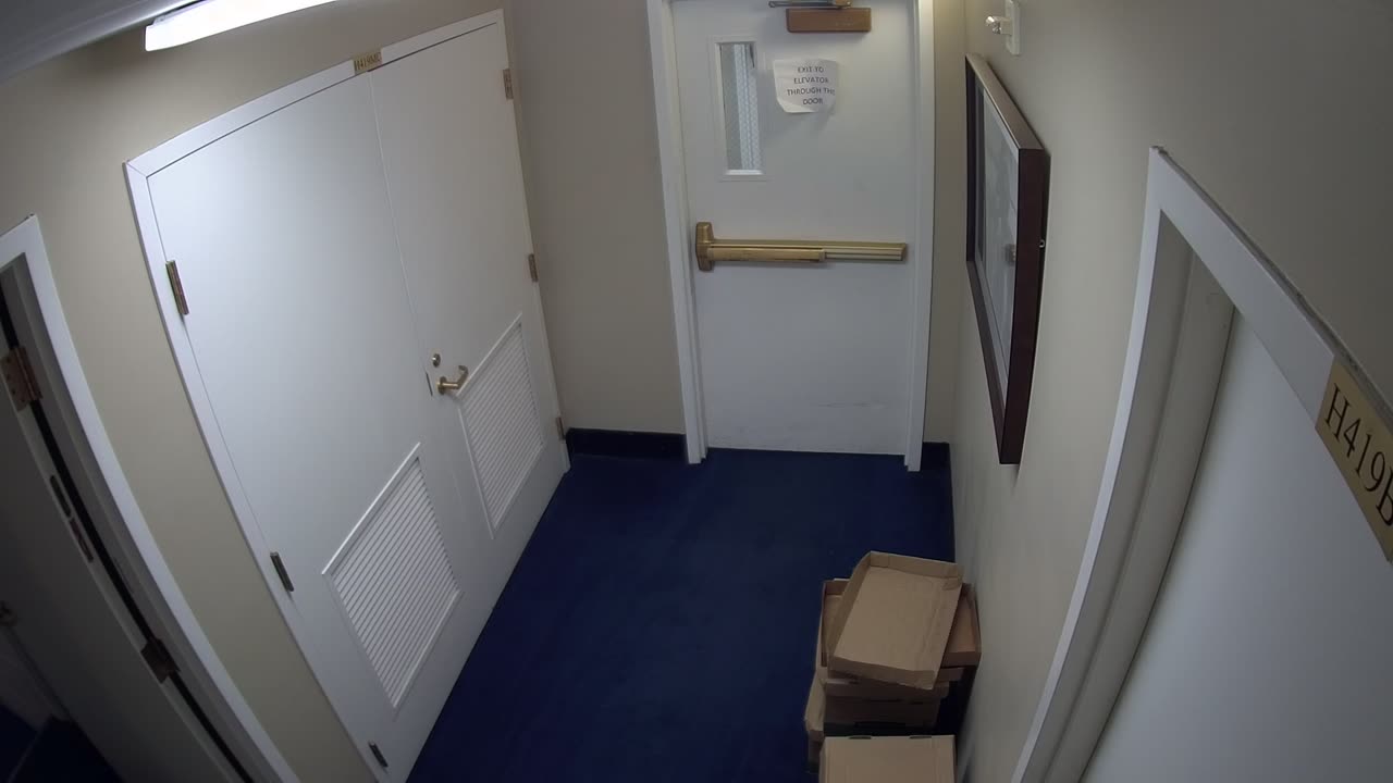 0450USCH04WestAtticnearH422_2021-01-06_07h20min01s290ms.mp4