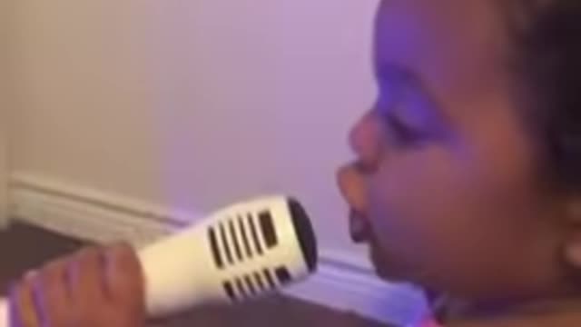 Two-Year-Old Girl Shuts Dad Up When He Says Hallelujah Too Loudly