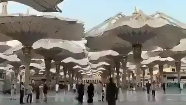 📍It's no secret that the sun always shines and it's hot in Saudi Arabia.