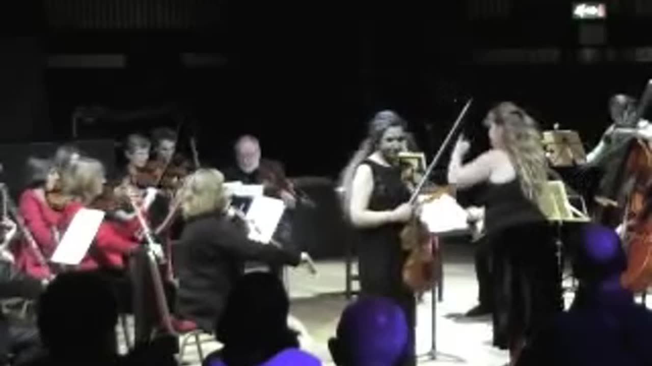 Telemann, Viola concerto, 1st movement - Allegro. Monica Cuneo, viola