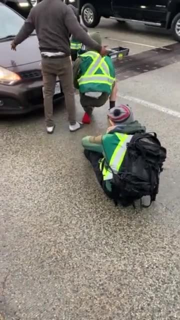"Environmental Activists" in Canada blocking the working class getting to work