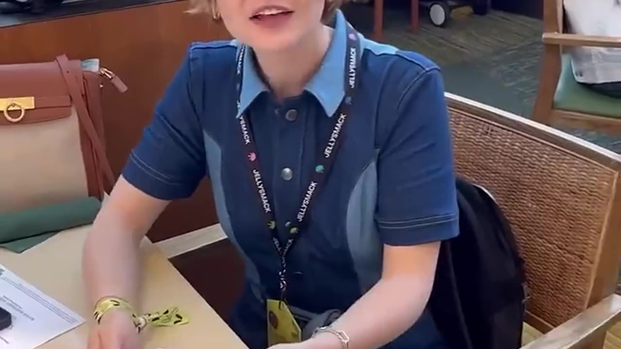 Sketching random girl in a restaurant emotional