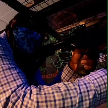 Shooting airsoft guns