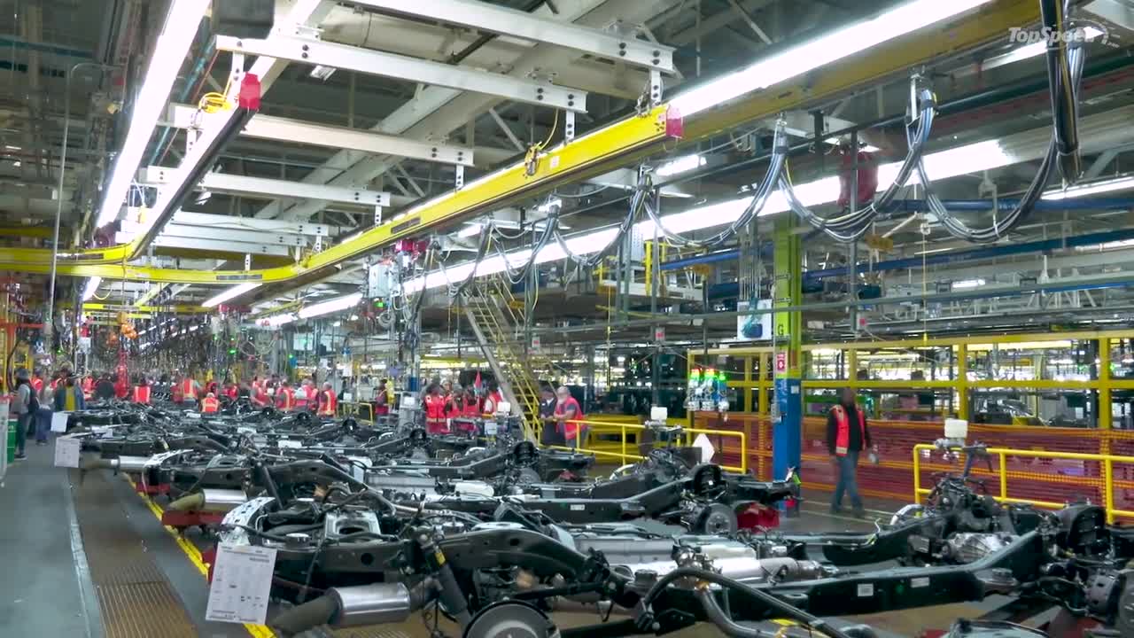 2021 Chevrolet Suburban & Tahoe Assembly Plant in Arlington, Texas - American Car Factory Tour