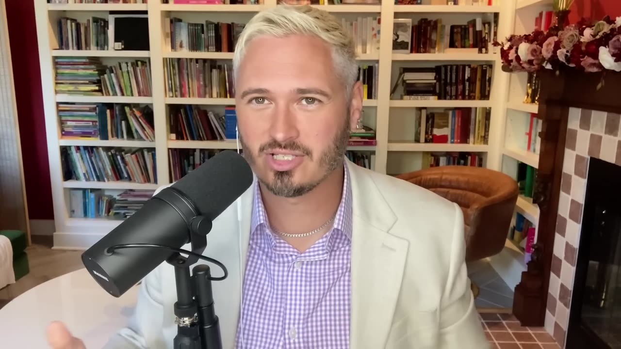 ‘DIPSH＊T!’: Tim Walz FLAMES Elon Musk & Trump Over & Over ｜ The Kyle Kulinski Show