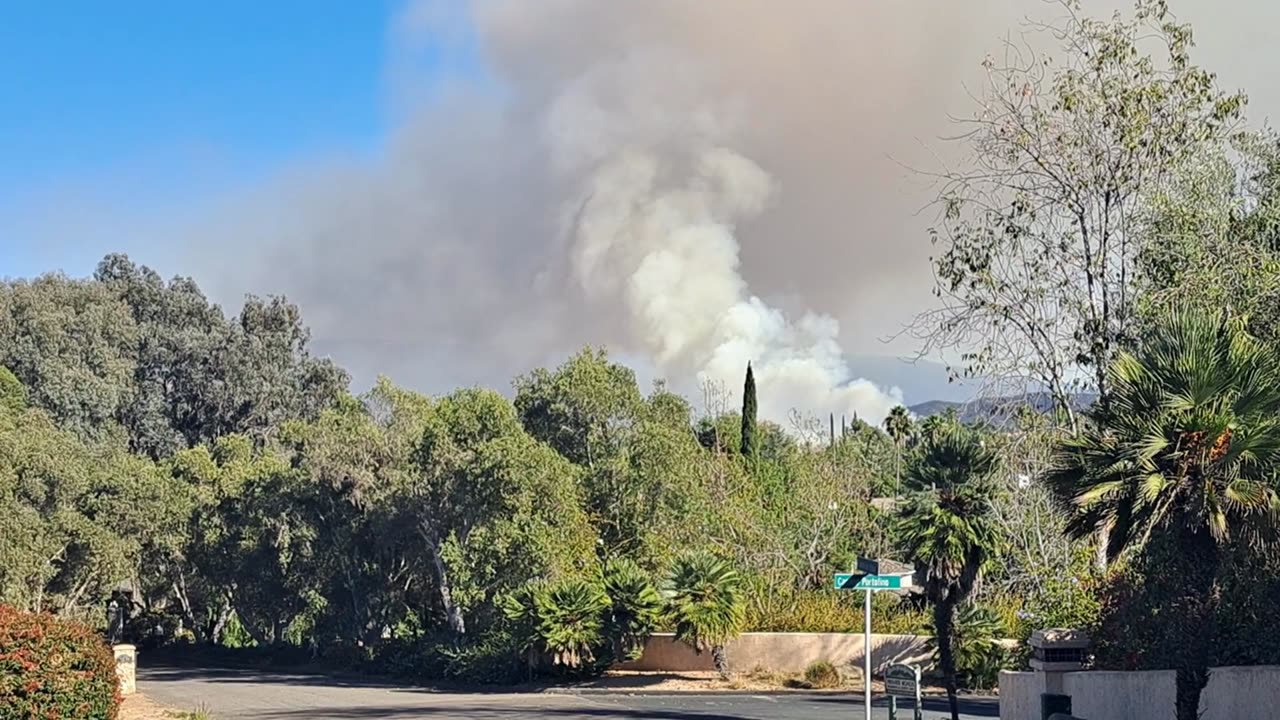 The Garden Fire, Fallbrook, California. Raw Footage C 2:02 pm 11-08-24