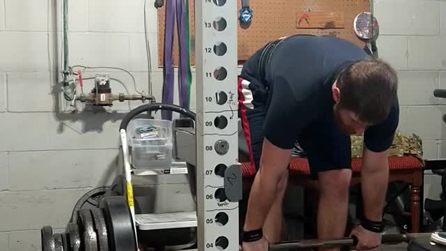 455 x 1 deadlift shakes