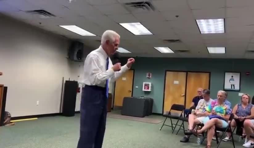 Charlie Crist May Mandate Masks In The State Of Florida
