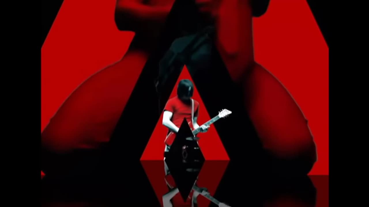 🎸 "Seven Nation Army" by The White Stripes 🥁