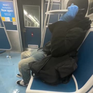 Scared woman films a man on a bus with a balaclava and two knives, doctor or