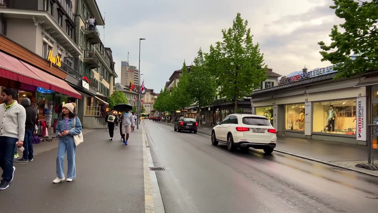 Interlaken Switzerland 4K - walking in the rain in the most beautiful Swiss town