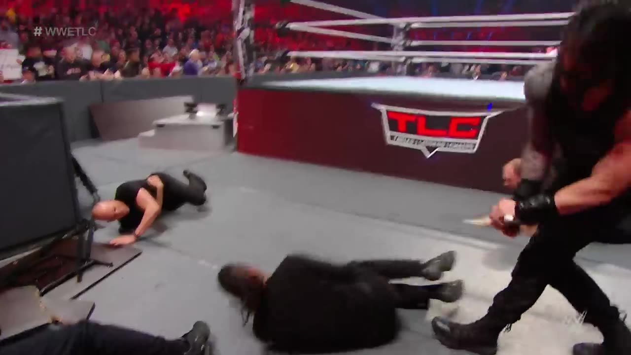 Roman Reigns fights security guards: On this day in 2019