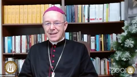 Q86 - Should I obey my priest when they tell me to receive Holy Communion in the hand?