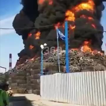Massive Tire Fire Burns Near Moscow