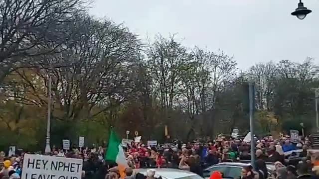 Thousands of parents with their children striking in Dublin today