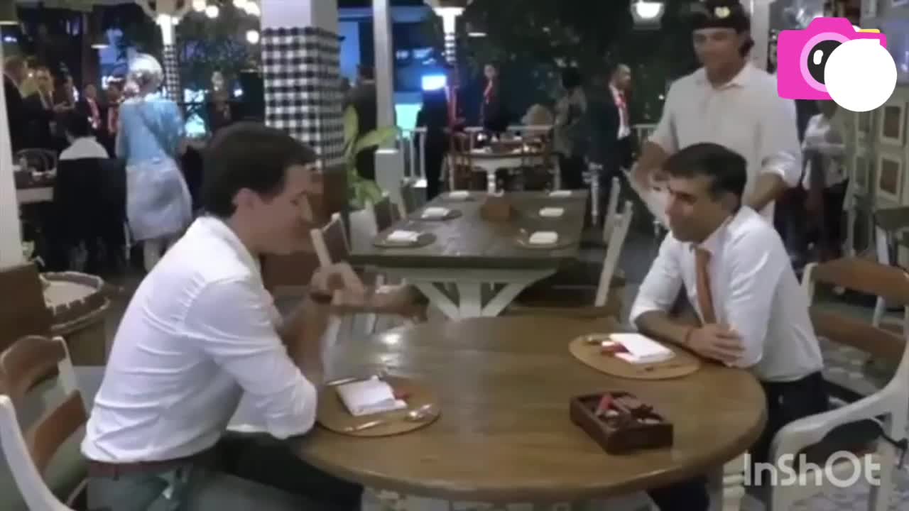 momentt of prime minister rishi sunak and justin tredeau meeting