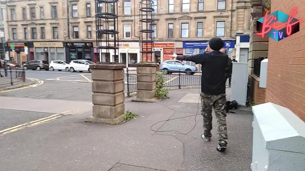 UK Rapper Takes Over pub• Lost In Berlin• Glasgow, Scotland