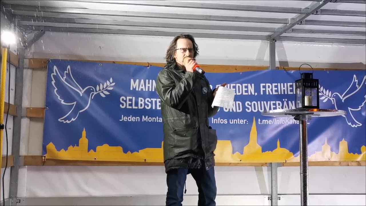 ALBRECHT zur Demo in Karlsruhe 10.12.23, Werbung EDGAR u. VEIT - BAUTZEN, 11 12 2023, 149. MAHNWACHE