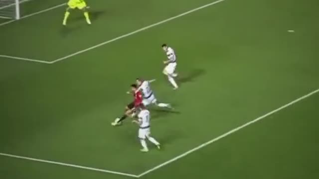 I LOVE RONALDO No ne can compare with me