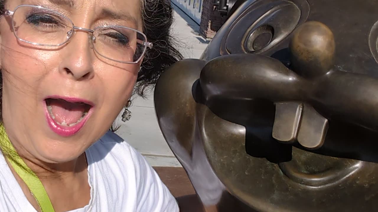 The Buckee and Mom Reunion