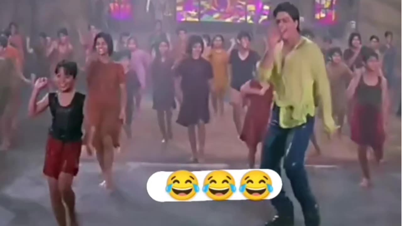 Ay khuda tu bol dy😂 #meme #funnyvideo #sharukhkhan #madhuri