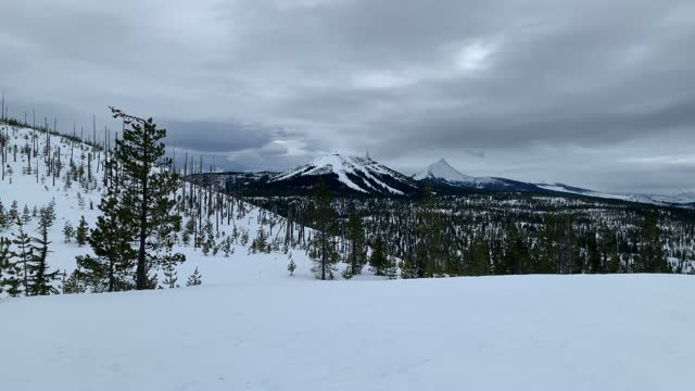 Potato Hill Panorama – Potato Hill Sno-Park – Central Oregon – 4K