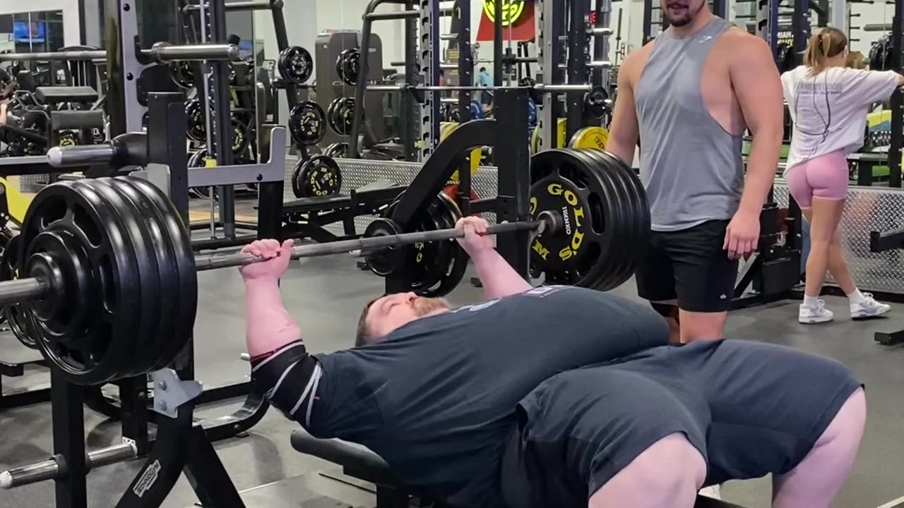 Bench Press 430 Pounds