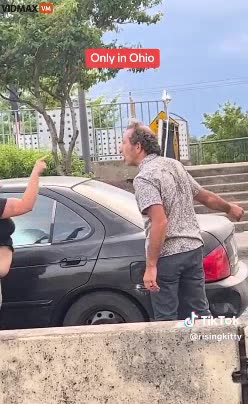 8 kids in here "3 are mine"