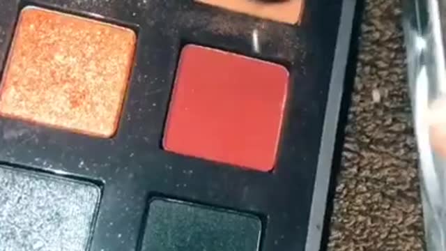 Person Makes Potato Look Gorgeous by Applying Makeup to it