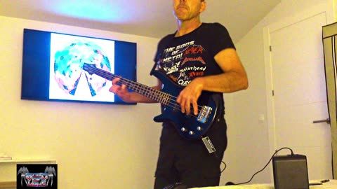 Muse uprising bass cover