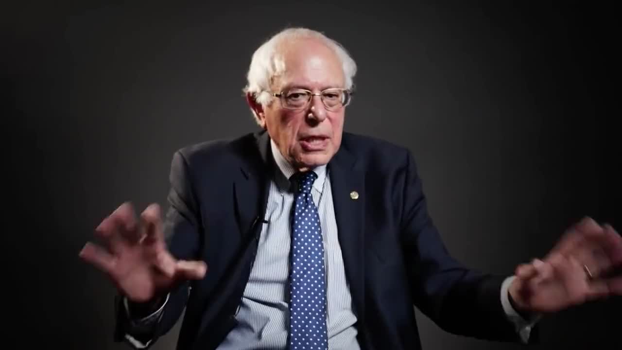 Bernie Sanders in 2015 Sounds a Lot Like Tucker Carlson in 2022