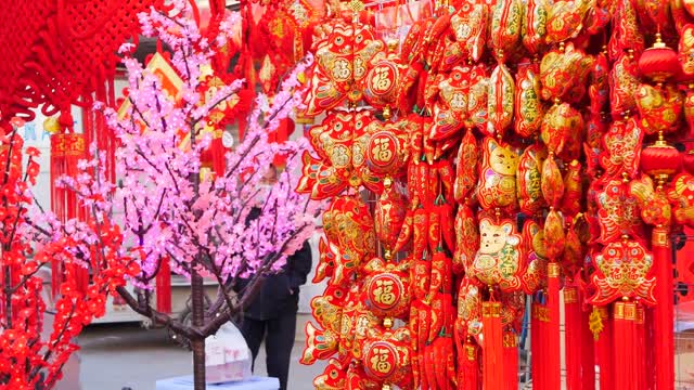 Things you must buy for the Chinese New Year