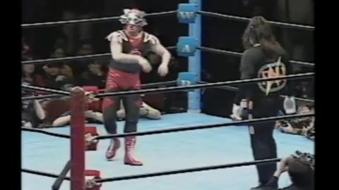 (1995.12.13) Damian 666 vs Gran Naniwa - WAR Super J Cup 95