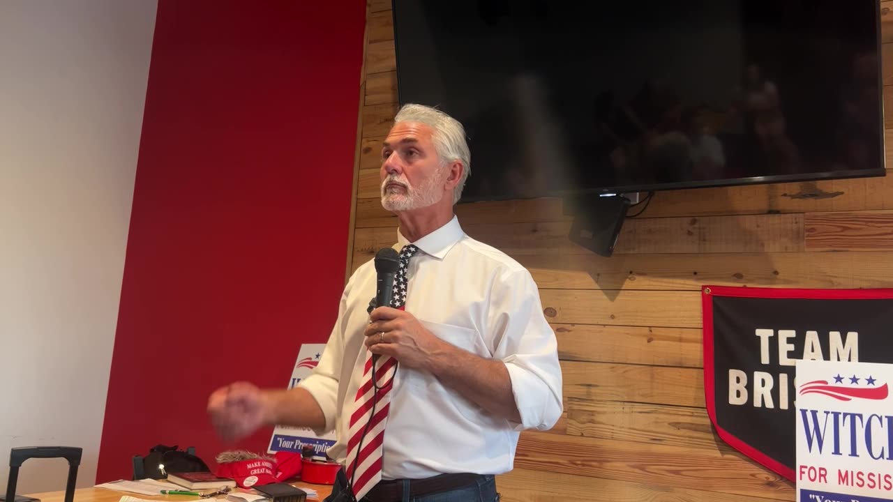 John Witcher speaks to supporters in Ocean Springs at the RibCrib!