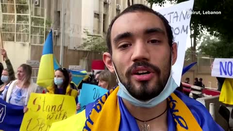 'Stop Putin': protesters around the world express fears
