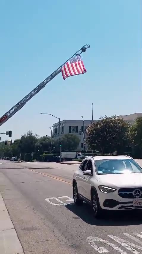 THEY CELEBRATED THE MASSACRE OF AMERICAN CIVILIANS. LOOK AT THE ISIS PALESTINIANS TODAY !