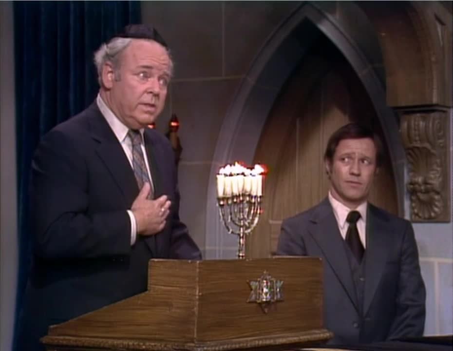 Archie Bunker gives the eulogy at Stretch Cunningham's Funeral