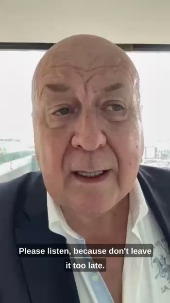 Charly Ward fragment vertaling onder de video there's a run on the banks.