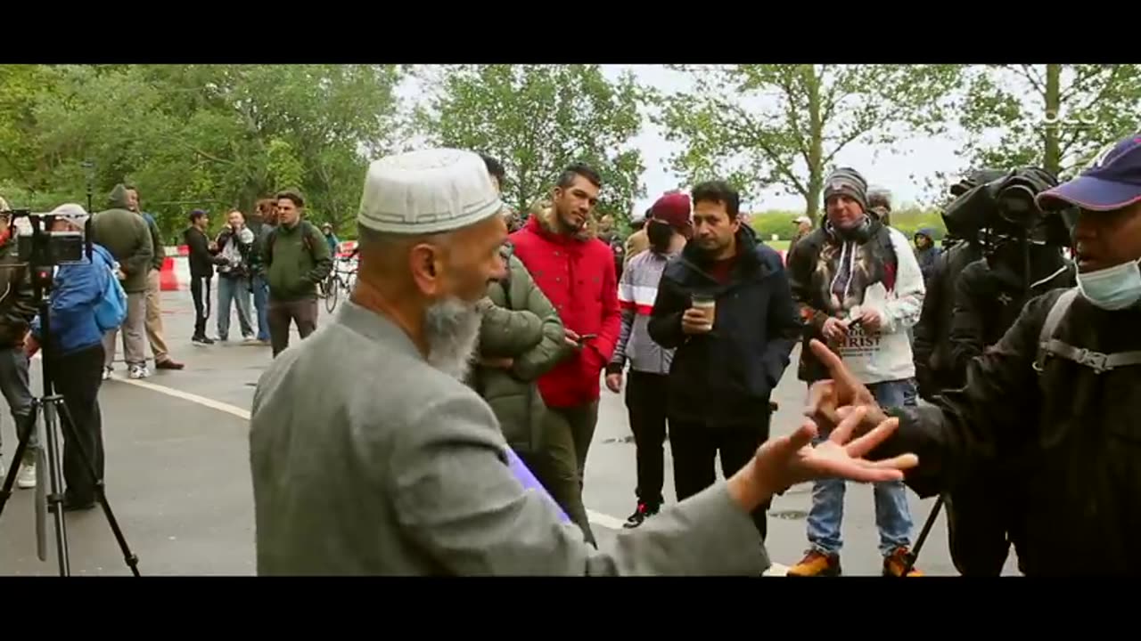 New Dawah script easily refuted ft. Asif & Usman Speakers' Corner