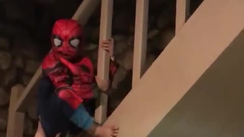 This is GREAT parenting 🕷🤟