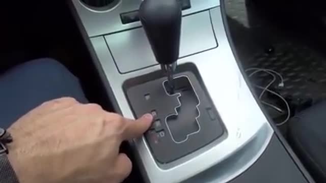 How to drive a car, drive a car, manually drive a car