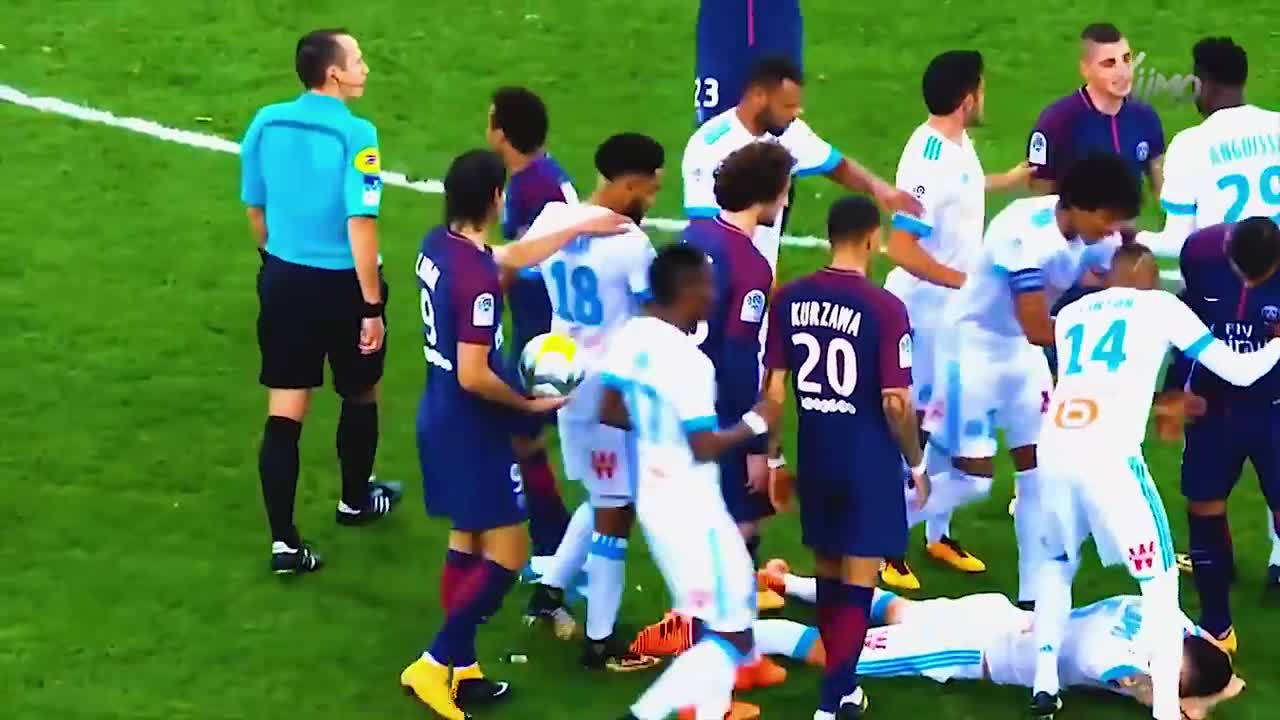 Football Fights & Furious Moments - HD