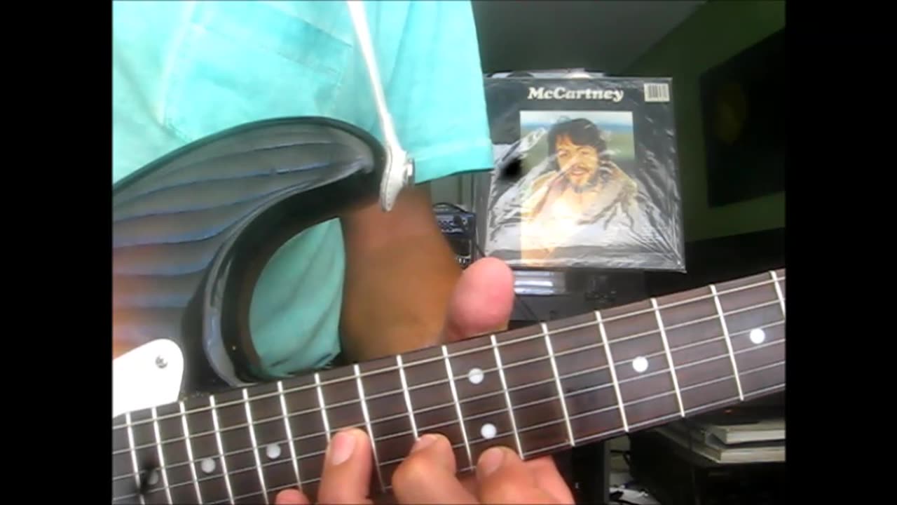 Hot As Sun/Glasses/Suicide ~ Paul McCartney ~ a Left-Handed Lesson.
