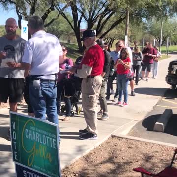 Maricopa County voters wait in line amid voting machine issues